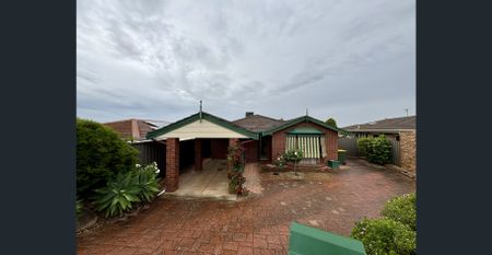Home in Prime Wynn Vale Location - Photo 2