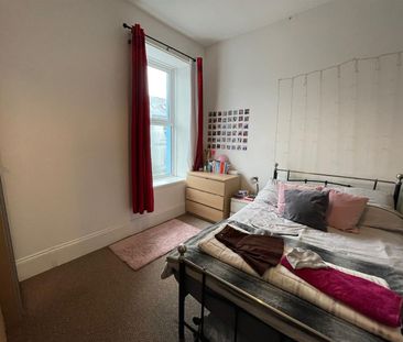 Hill Park Crescent, Apt 2, Plymouth - Photo 1