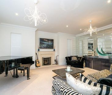 6 bedroom detached house to rent - Photo 1