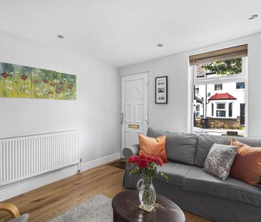 2 bedroom terraced house to rent - Photo 2