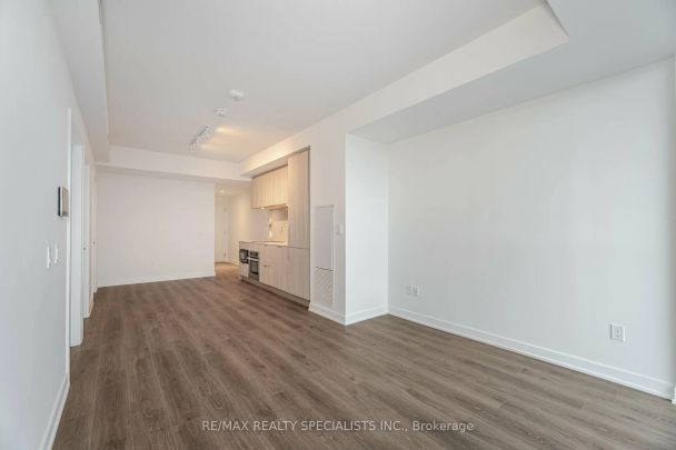 28 ANN Street E #1318 - Photo 1