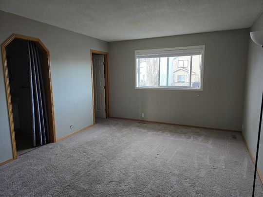 8892 Scurfield Drive NW, Calgary - Photo 1