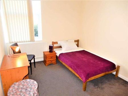 Ulcombe Gardens, Canterbury, CT2 - Photo 4