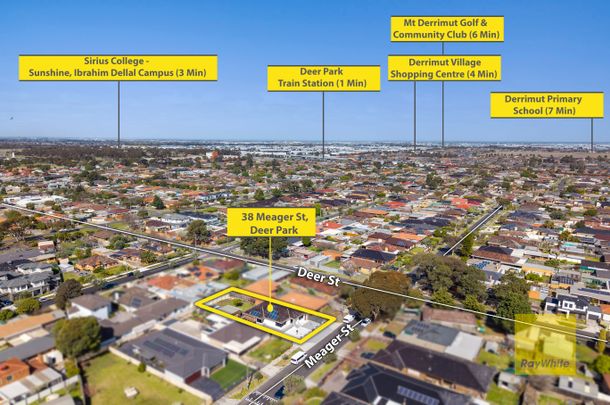 Beautifully Renovated Family Home in Prime Location - Photo 1