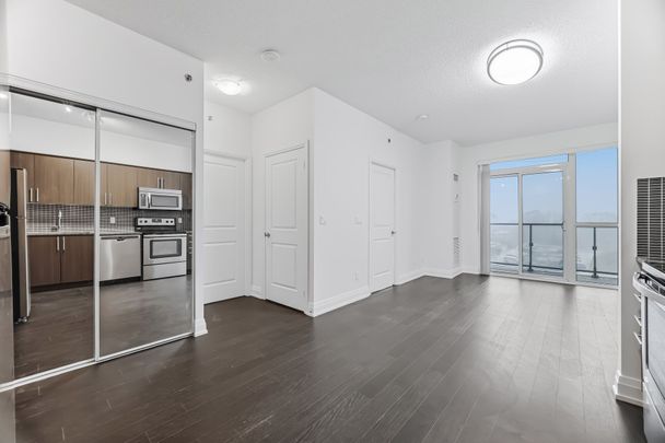 For Lease - 65 Speers Road Unit# 409, Oakville, Ontario - Photo 1