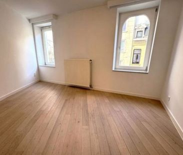 Bel appt de +- 118m² avec 2 chrb / Cinquantenaire - Photo 6