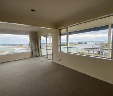 16B Osborne Street, Riverton - Photo 2