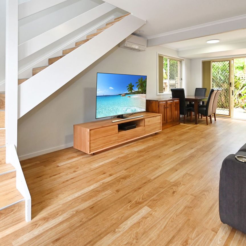 Cozy & Comfortable Townhouse - Photo 1