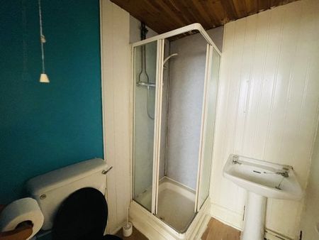 Milford Haven, Milford Haven, SA73 - Photo 4