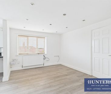 East View, Sunderland - Photo 5