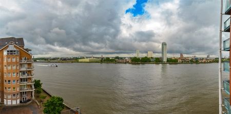 Orion Point, 7 Crews Street, London, E14 flat to rent - Photo 4