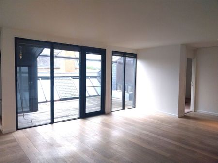 TE HUUR: Ruim appartement met 3 slaapkamers te Genk! - Photo 5