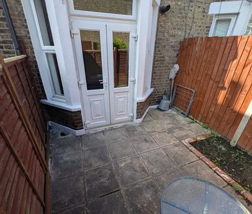 Room in a Shared House, Laleham Road, SE6 - Photo 6