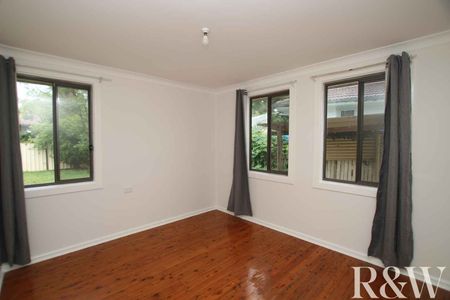 25 Gasmata Street Whalan - Photo 4