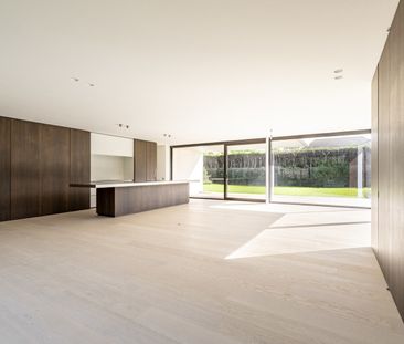 Ongemeubelde nieuwbouwvilla van Govaert & Vanhoutte in Knokke-Heist - foto 6