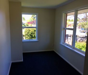 3 Bedroom Property in Prime Location - Photo 2