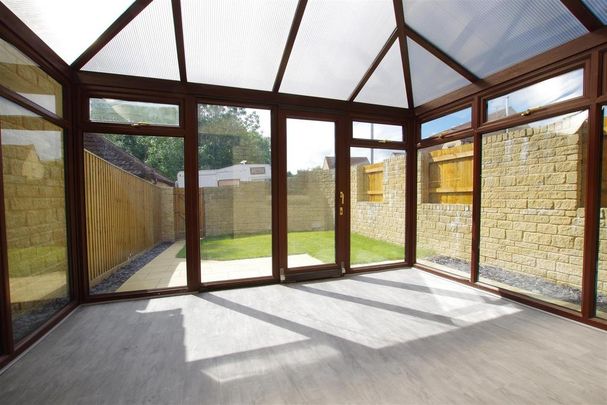 3 bedroom semi-detached house to rent - Photo 1