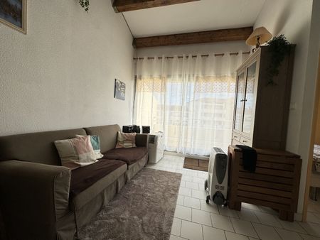 Location Appartement 2 pièces SETE 34200 - Photo 2