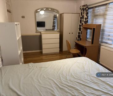 1 bedroom in a house share to rent - Photo 6