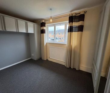 2 bedroom semi-detached house to rent - Photo 2