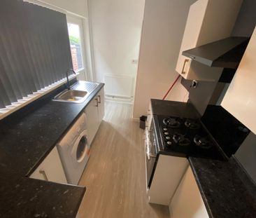 2 bedroom house - terraced to rent - Photo 5