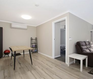 Neat and Sweet! - Photo 2