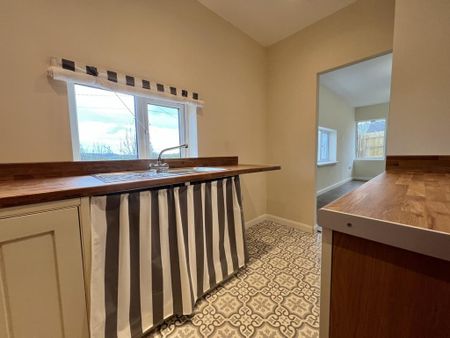 2 bedroom bungalow to rent - Photo 4