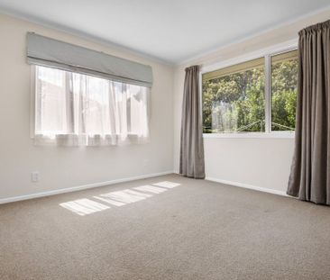 Tidy Family Home - Photo 1