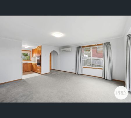 2/51 Girrabong Road, Lenah Valley, Tas 7008 - Photo 5