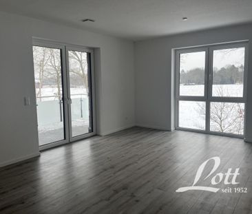 **Neuwertige Oberwohnung mit Balkon!** - Foto 1
