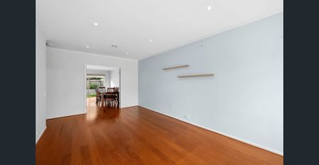 Exceptionally Located Home in Rippleside - Photo 5