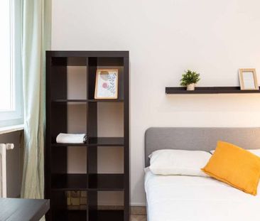 Via Francesco Primaticcio, Milan, Lombardy 20147 - Photo 6