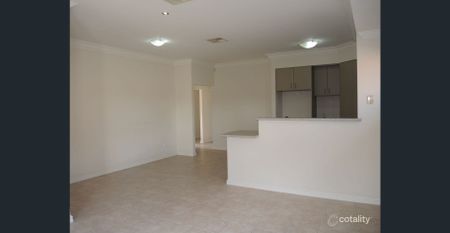 Stylish & Modern 3 Bedroom Villa - Photo 3