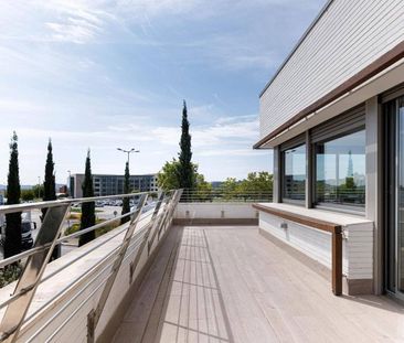 Luxury 5 room Detached House for rent in Sabadell, Catalonia - Photo 3