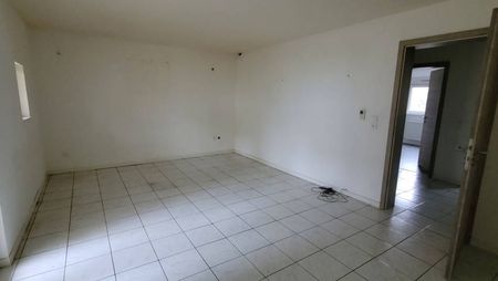 Appartement F3 avec grand balcon à Puttelange ! - Photo 3