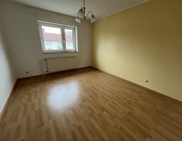 Renovierte 3-Zimmer-Wohnung in Castrop-Rauxel Merklinde - Photo 1