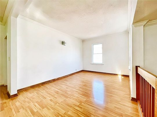 For Lease - 51 Bell Street Unit# 2, West Centre Town, Ontario - Photo 1