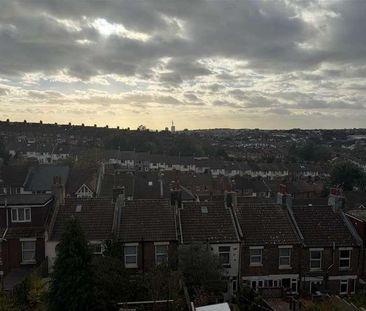 Carlyle Avenue, Brighton, BN2 - Photo 6