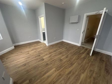 6 bedroom house to rent - Photo 5