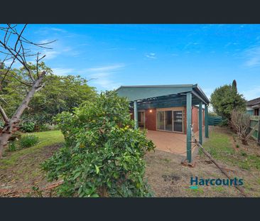 21 Alfred Park Drive, Tarneit, Vic 3029 - Photo 3