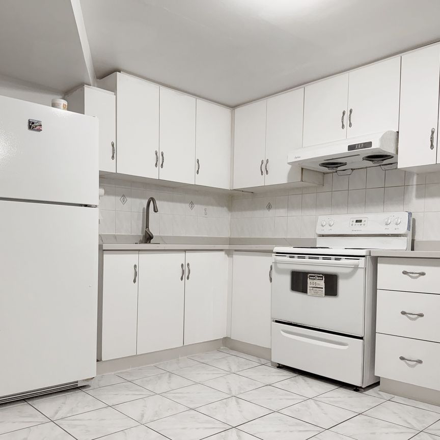 For Lease - 3 Pettigrew Court, Markham, Ontario - Photo 1