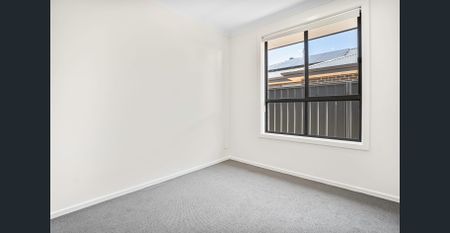 Sought After Suburb - Modern Home - Photo 2