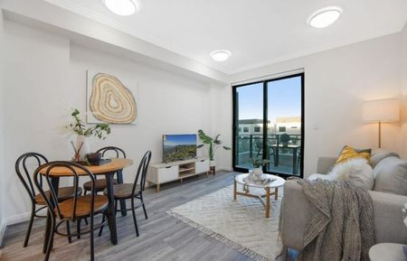 Sunlit & Stylish | Resort-Style Living in Meadowbank - Photo 2