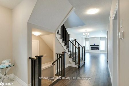 For Lease - 2961 Turner Crescent, London South, Ontario - Photo 5