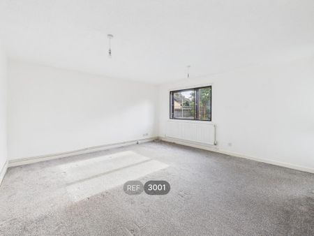 3 bedroom flat to rent - Photo 2