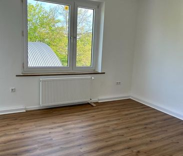 Sanierte 2-ZKB Mietwohnung mit Balkon Erstbezug nach Sanierung - Photo 1