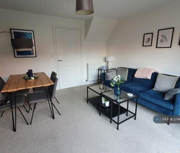 2 bedroom terraced house to rent - Photo 2