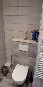 A LOUER APPARTEMENT T2 MEUBLÉ LES HOPITAUX NEUFS - Photo 4