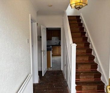 3 bedroom semi-detached house to rent - Photo 3