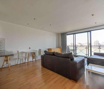 Ocean Wharf, Isle Of Dogs, E14 - Photo 1